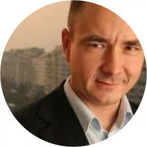 Roberto Lazarov photograph