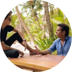 Roberto Palazuelos, Jr. photograph