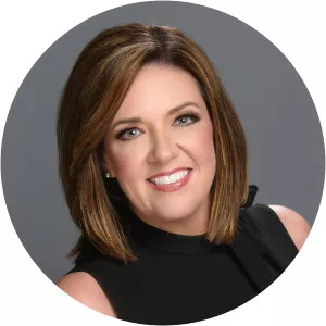 Robin Baumgarten - Newscaster