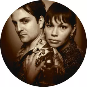 Robin Cryer - Jon Cryer's sister