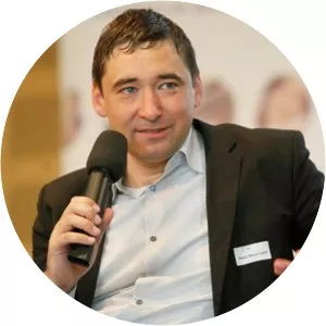 Robin Meyer-Lucht - German business consultant