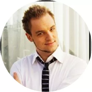 Robin Paulsson - Swedish stand-up comedian