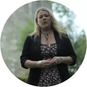 Robyn Young - Author