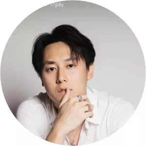 Rocker Nguyễn - Singer