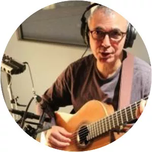 Roddy Ellias - Canadian guitarist