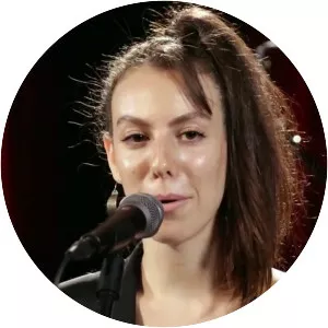 Rodes Rollins - Singer-songwriter