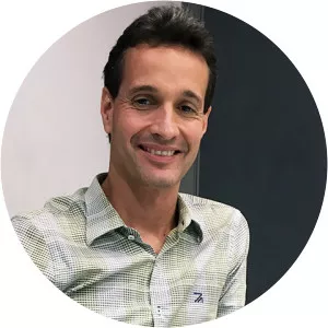 Rodolfo Medina - Juliana Silveira's ex-husband