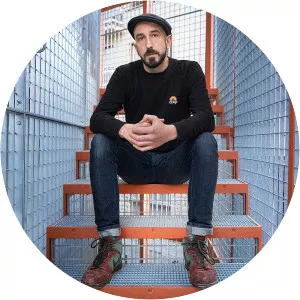 Rodrigo Laviña Musician