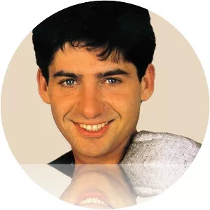 sofia mestari roger bens - French singer