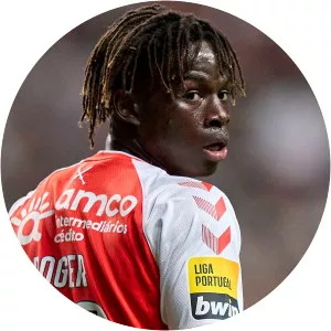 Roger Fernandes - Footballer