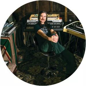 Roger Joseph Manning Jr.