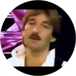 Roger Meno - Musical artist