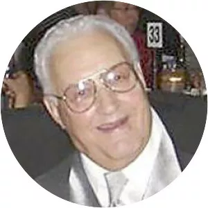 Roger Savoie - Canadian canadian football player