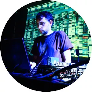 Roger Semsroth - Musical artist