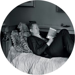 Roger St Aubyn - Surgeon ‧ Edward St Aubyn's father