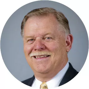 Roger Thomas - American football coach