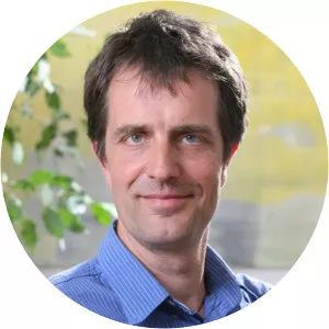 Roland Nolte - Author