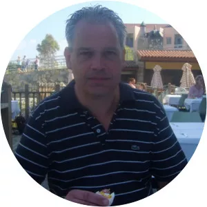 Roland Vernes - Musical artist