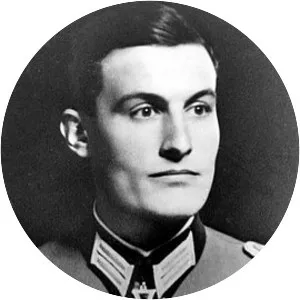 Roland von Hößlin - Military officer