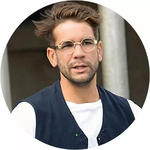 Romain Dauriac - Journalist ‧ Scarlett Johansson's ex-husband