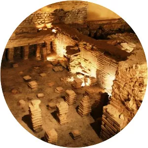 Roman-Gaul Baths of Entrammes - Thermal baths in Entrammes, France