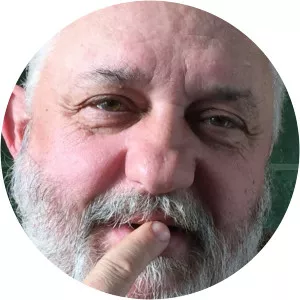 Roman Neumoyev Musician