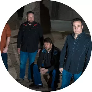 Romen Buffalo - Musical artist