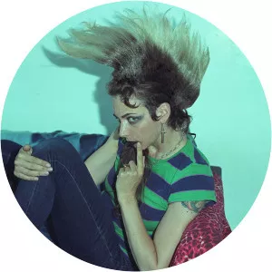 Rona Yefman - Artist