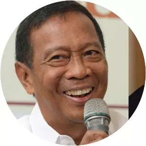 Ronaldo Puno