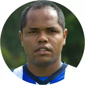 Ronny  - Singer-songwriter