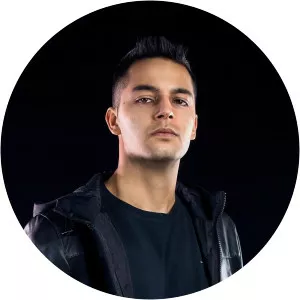 rooler mind dimension - Musical artist