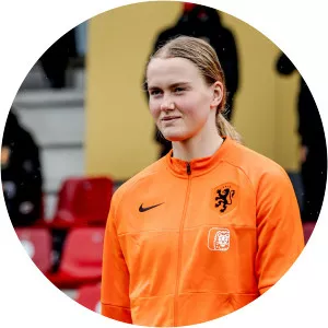 Roos Janine van der Veen