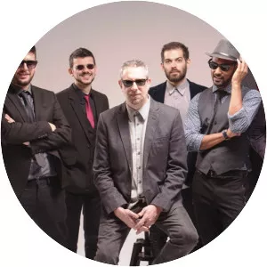 Roots Evolution - Musical group