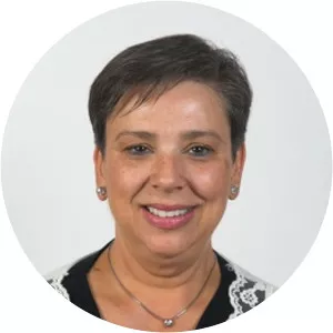 Rosa María Domínguez de Posada Puertas