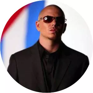 Roscoe Umali - Musical artist