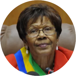 Rose Francine Rogombé - 