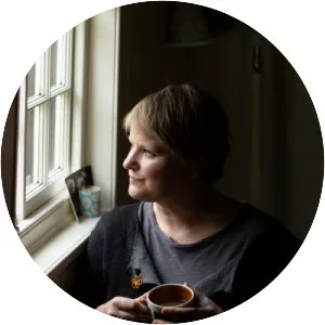 Rosie Sykes - Writer