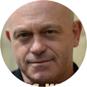 Ross Kemp: Behind the Story