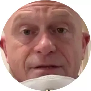 Ross Kemp: On the NHS Frontline - TV program