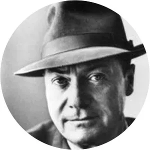 Ross Macdonald - American-Canadian writer