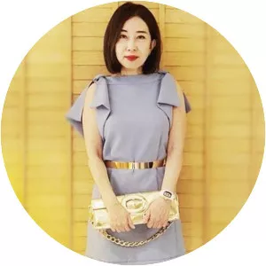 Rosy Riady - Tahir's wife