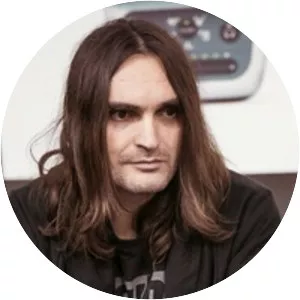 Rouben Kazariyan Musician