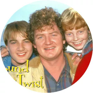 Round the Twist