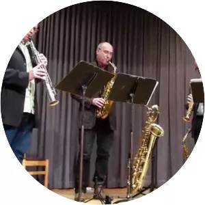 Rova Saxophone Quartet