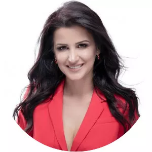 ROVENA IBRAHIMI - Musical artist