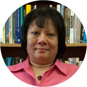 Rowena Arshad - Author