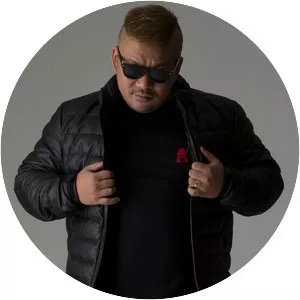 ROWSHI - Musical artist