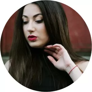 Roxana Ghionea photograph