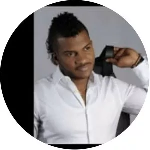 Roxane Fernandez - Musical artist