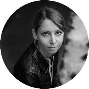 Roxanne Moreil